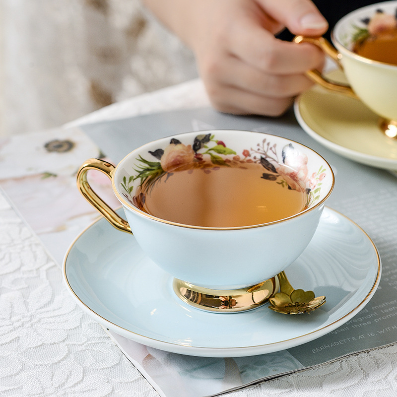 220ml blue cup and saucer