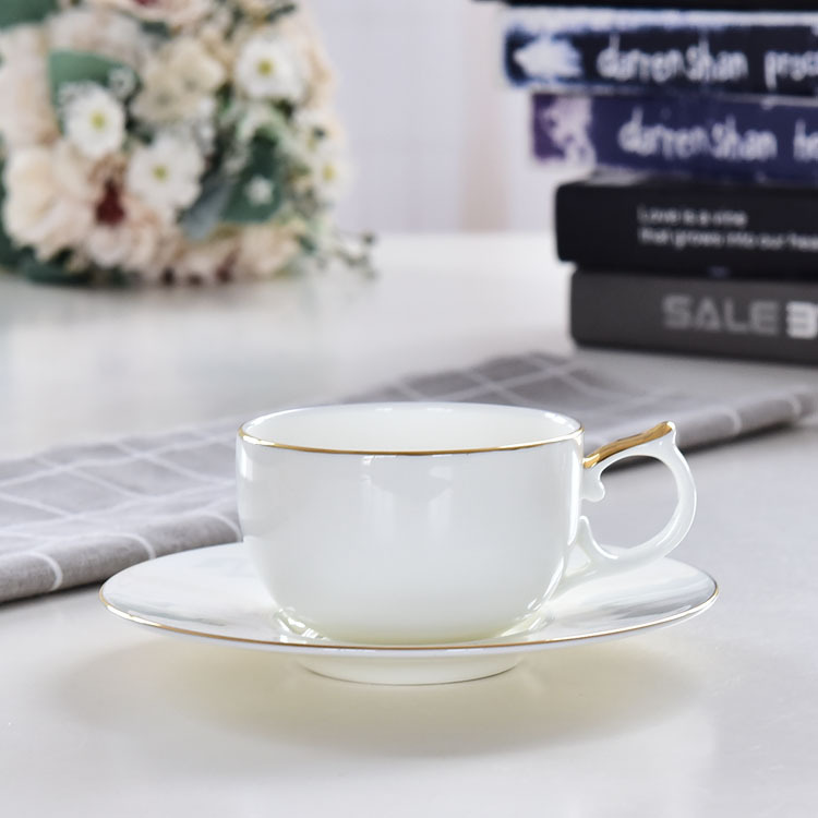 220ml white gold cup and saucer