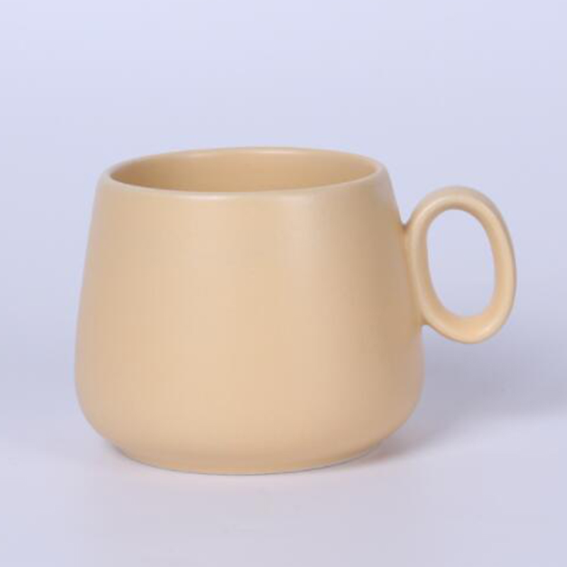 300ml yellow mug