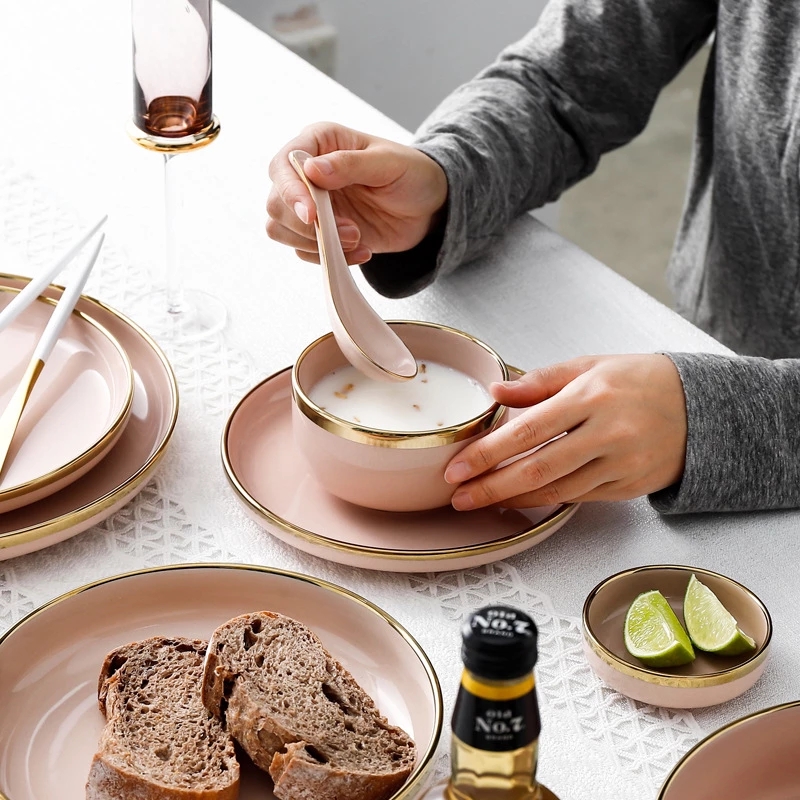 China-Simple-Style-Porcelain-Dinner-Set-with-Hand-Painting