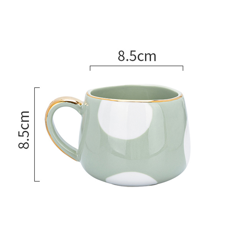 380ml green polka dot mug